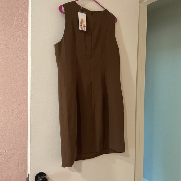 Brown Button Dress Office - Picture 3 of 3